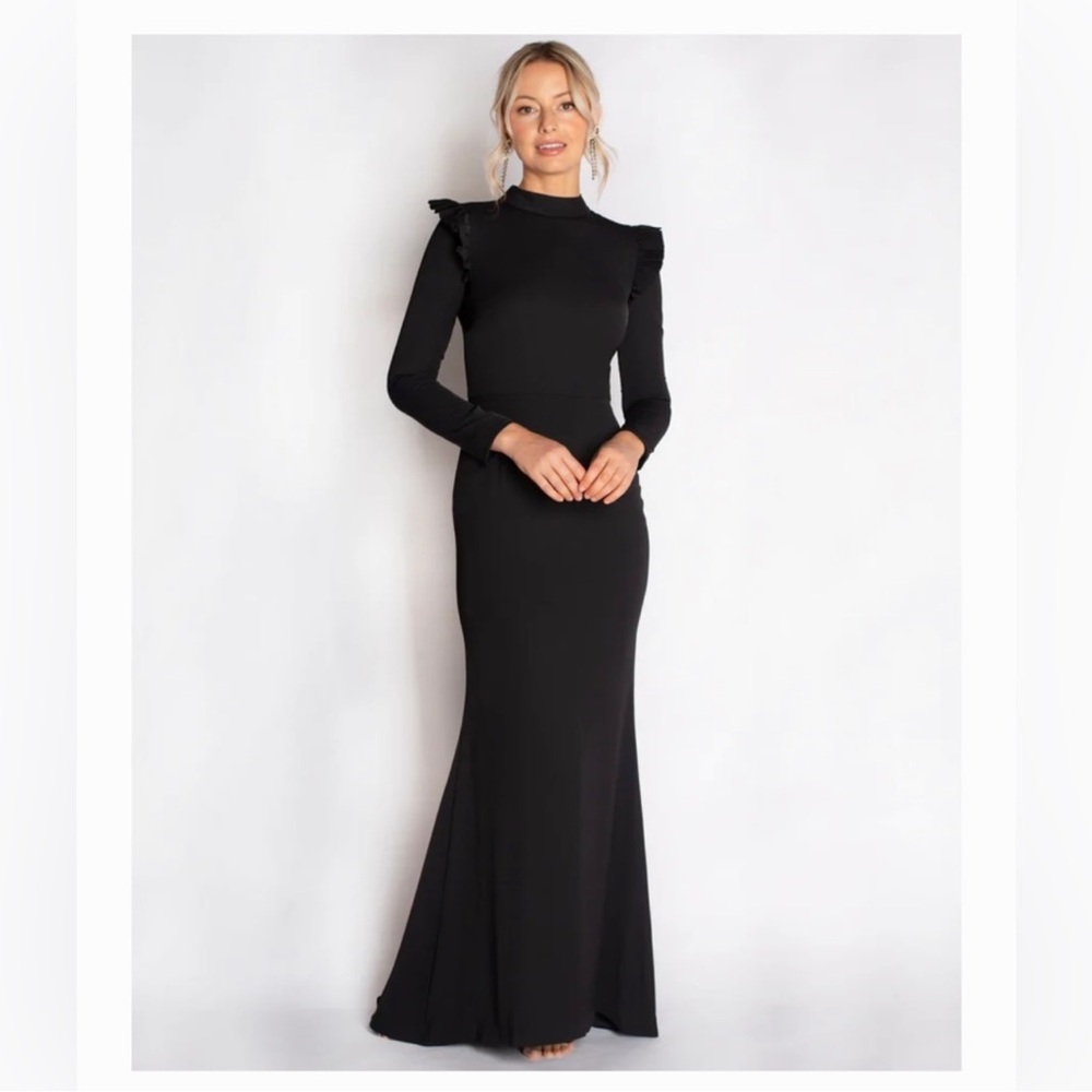 Camilyn Beth Camilla Gown
Size 2